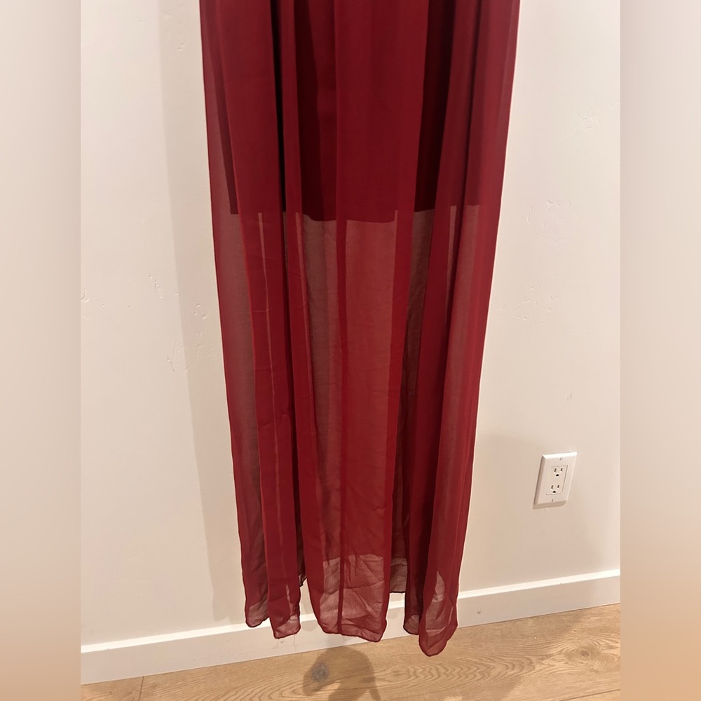 Windsor Gold and Burgundy High Low Dress - Picture 7 of 8